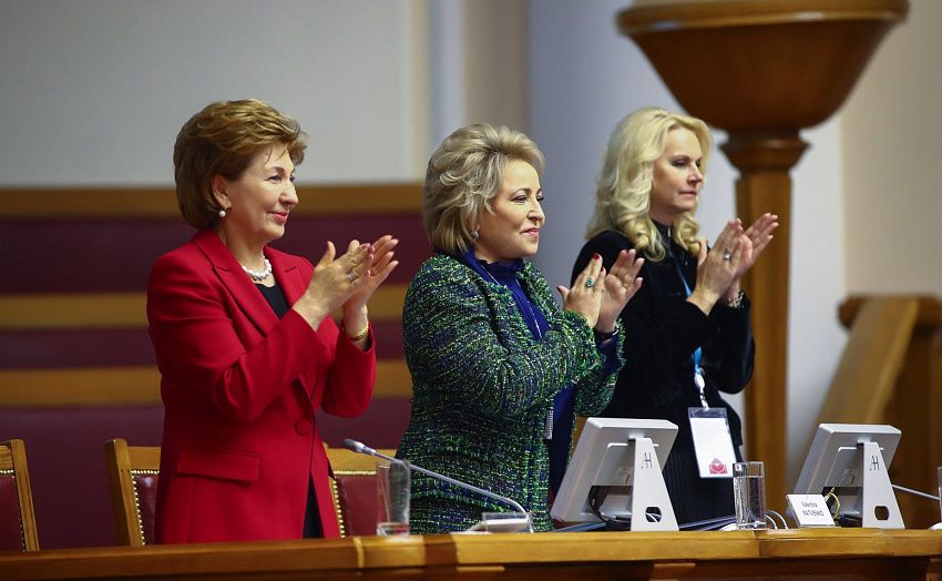 Самые красивые женщины-политики. Фото