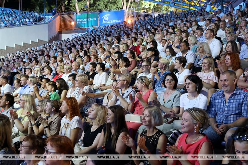 Программа фестиваля славянский базар в витебске 2024. Международный фестиваль искусств Славянский базар в Витебске. Славянский базар в Витебске 2024. Дипломанты Славянского базара 2010 Витебск. Славянский базар концерт.